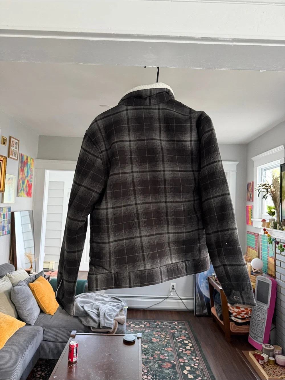 Men's Sherpa-Lined Plaid Shirt Jacket - Black/Grey